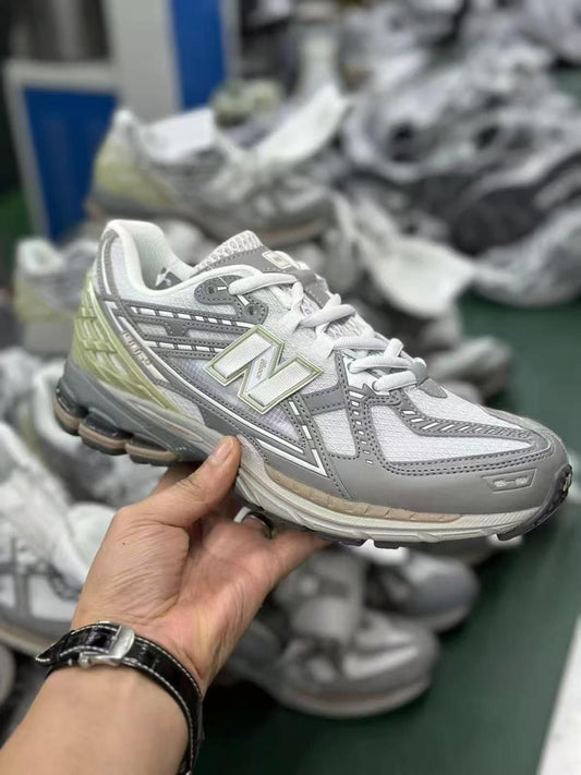 NEW BALANCE 1906 Grey Olive White
