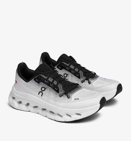 On Cloud White / Black