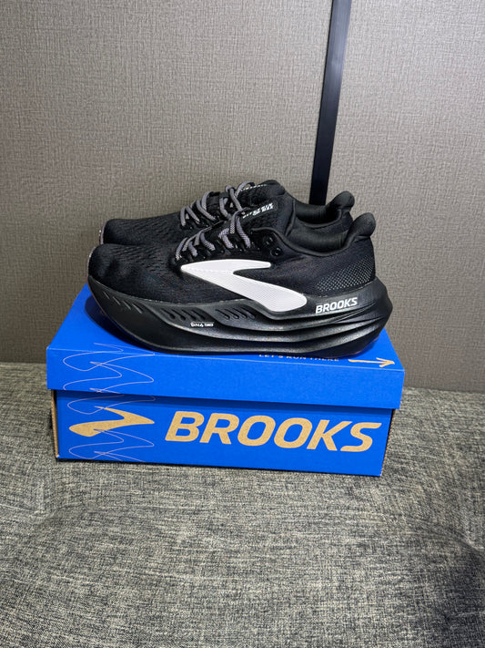 BROOKS Glycerin Max sneakers ‘Black’