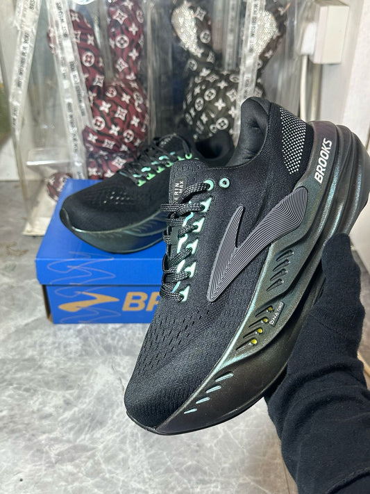 BROOKS Glycerin Max sneakers ‘Aurora Black