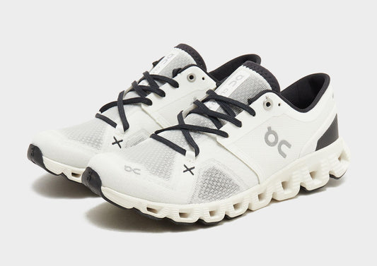 On Cloud X3 ‘White’
