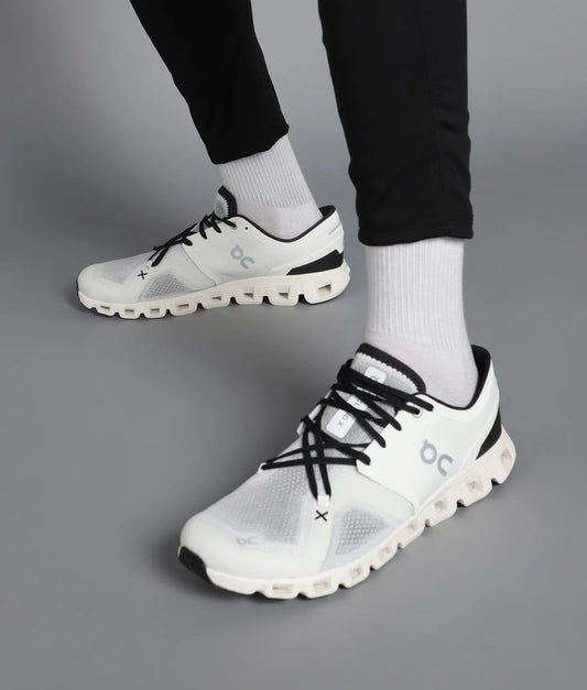 On Cloud X3 ‘White’