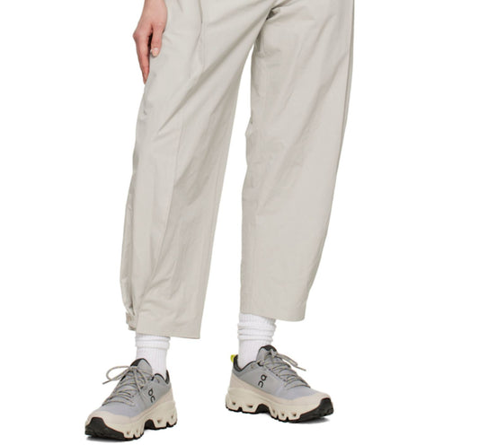 ON Cloud rock Low WP ‘Gray/Beige’