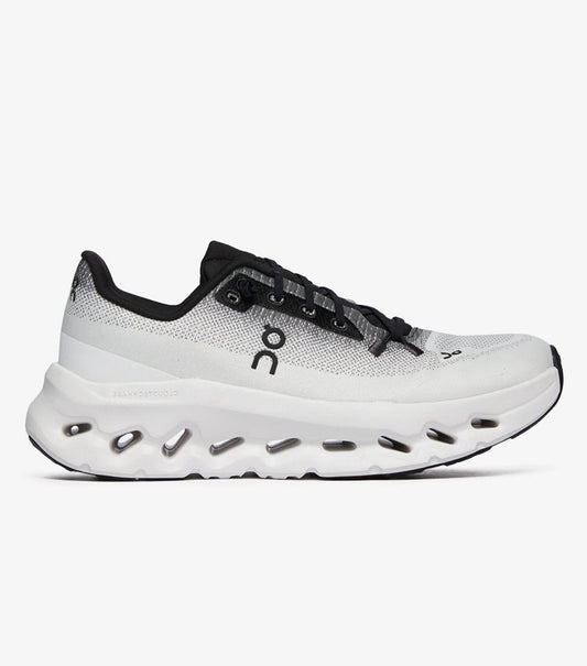 On Cloud White / Black