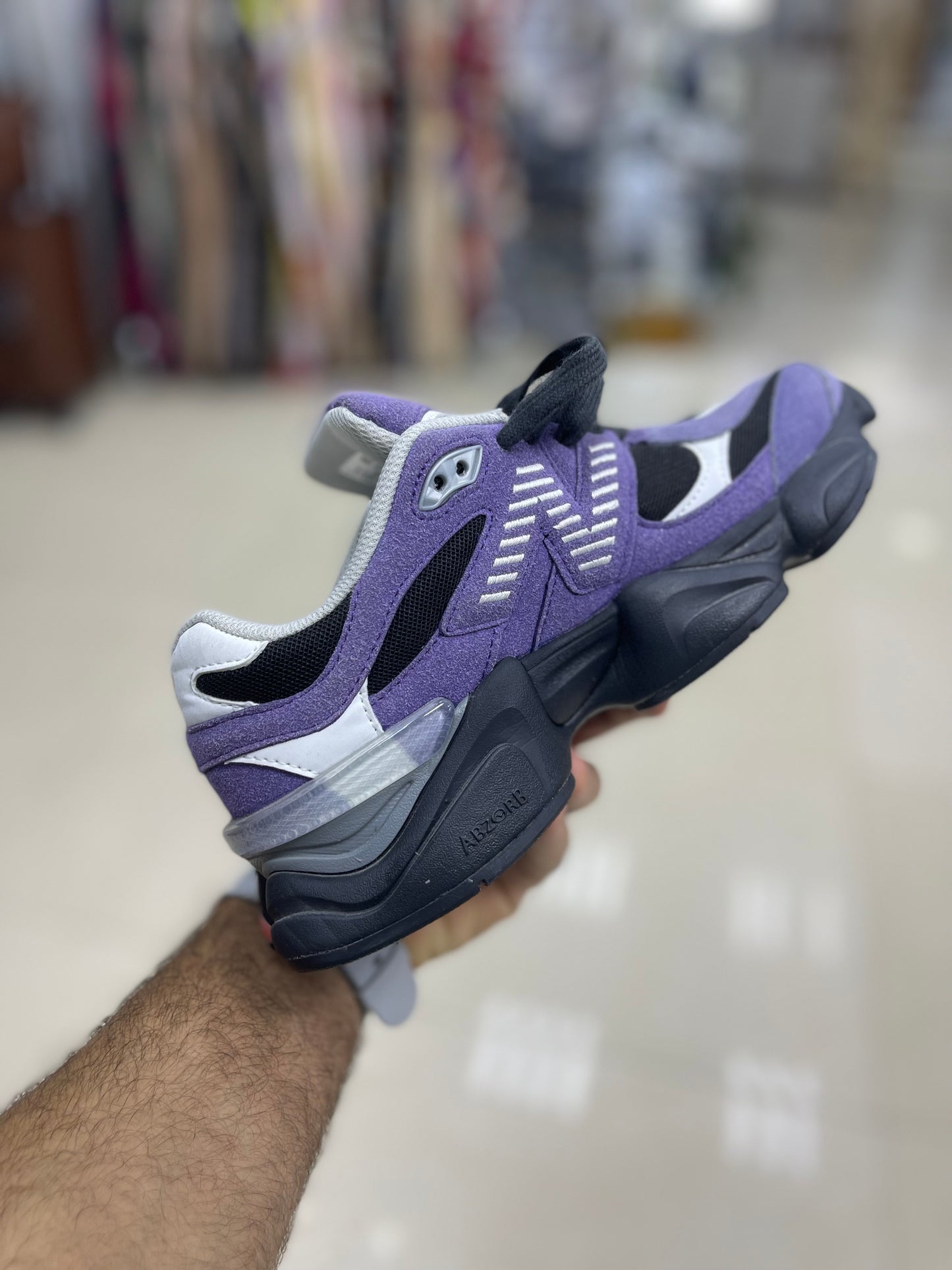 NEW BALANCE 9060
