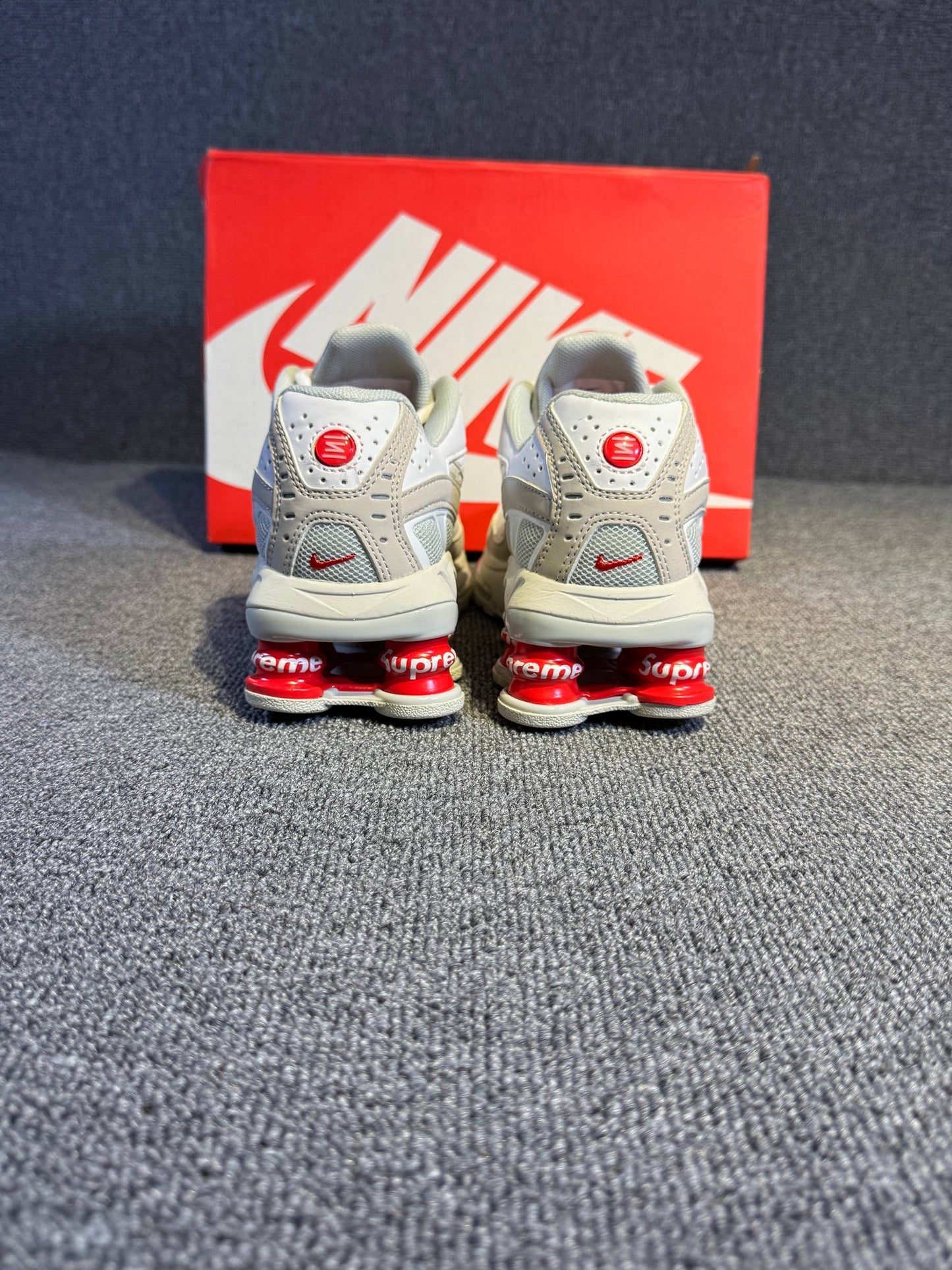Nike Shox Ride 2 Supreme