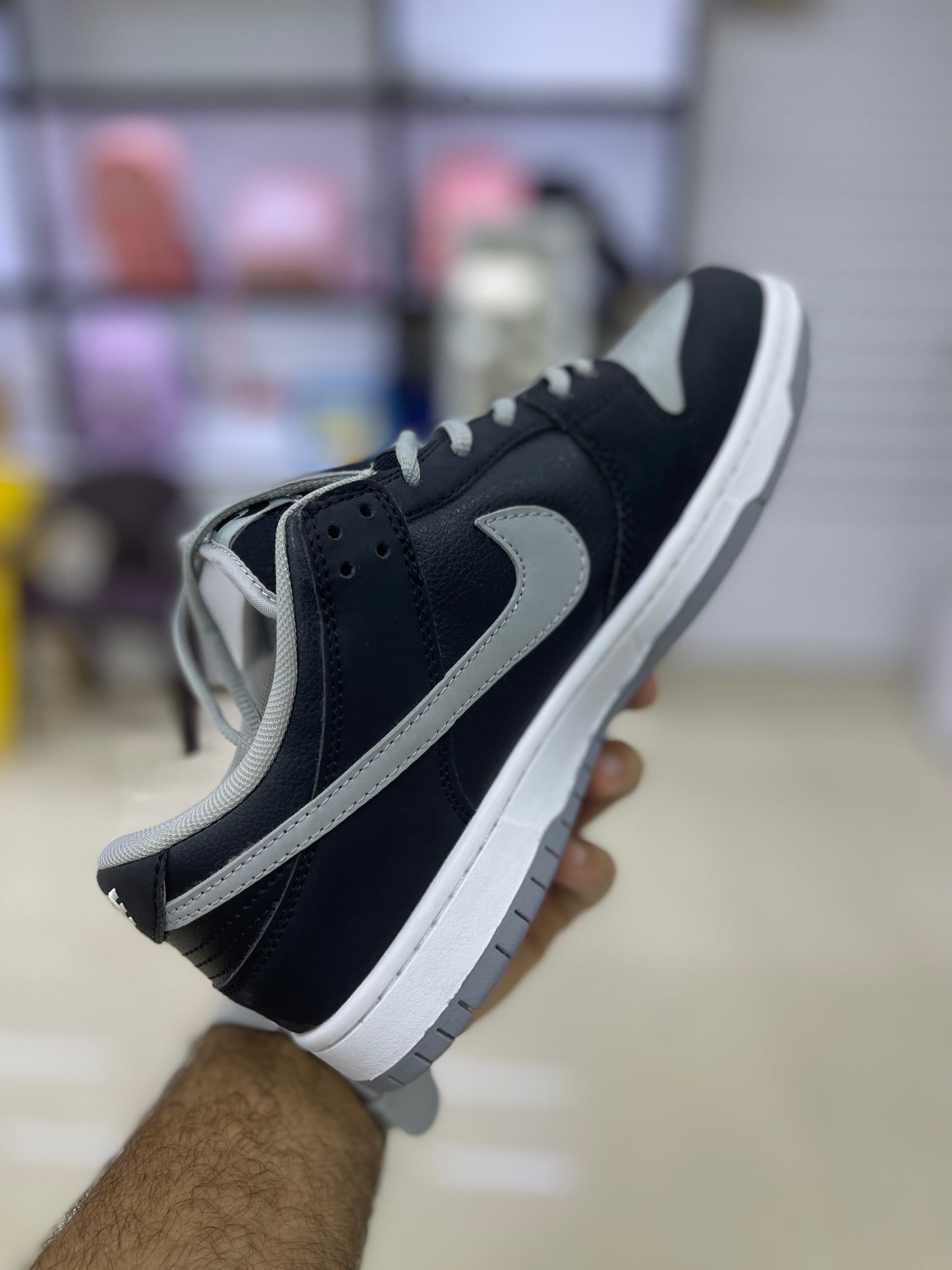 NIKE SB DUNK LOW PRO