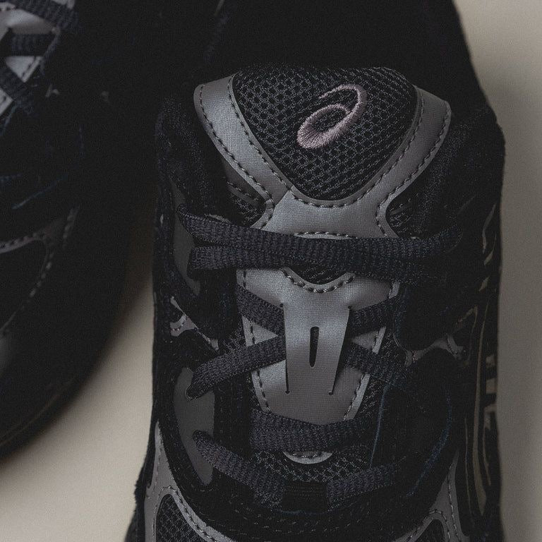 ASICS GEL NYC "Graphite Grey Black"