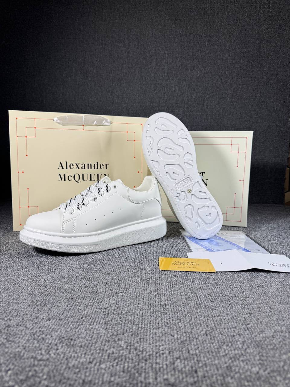 ALEXANDER MCQUEEN