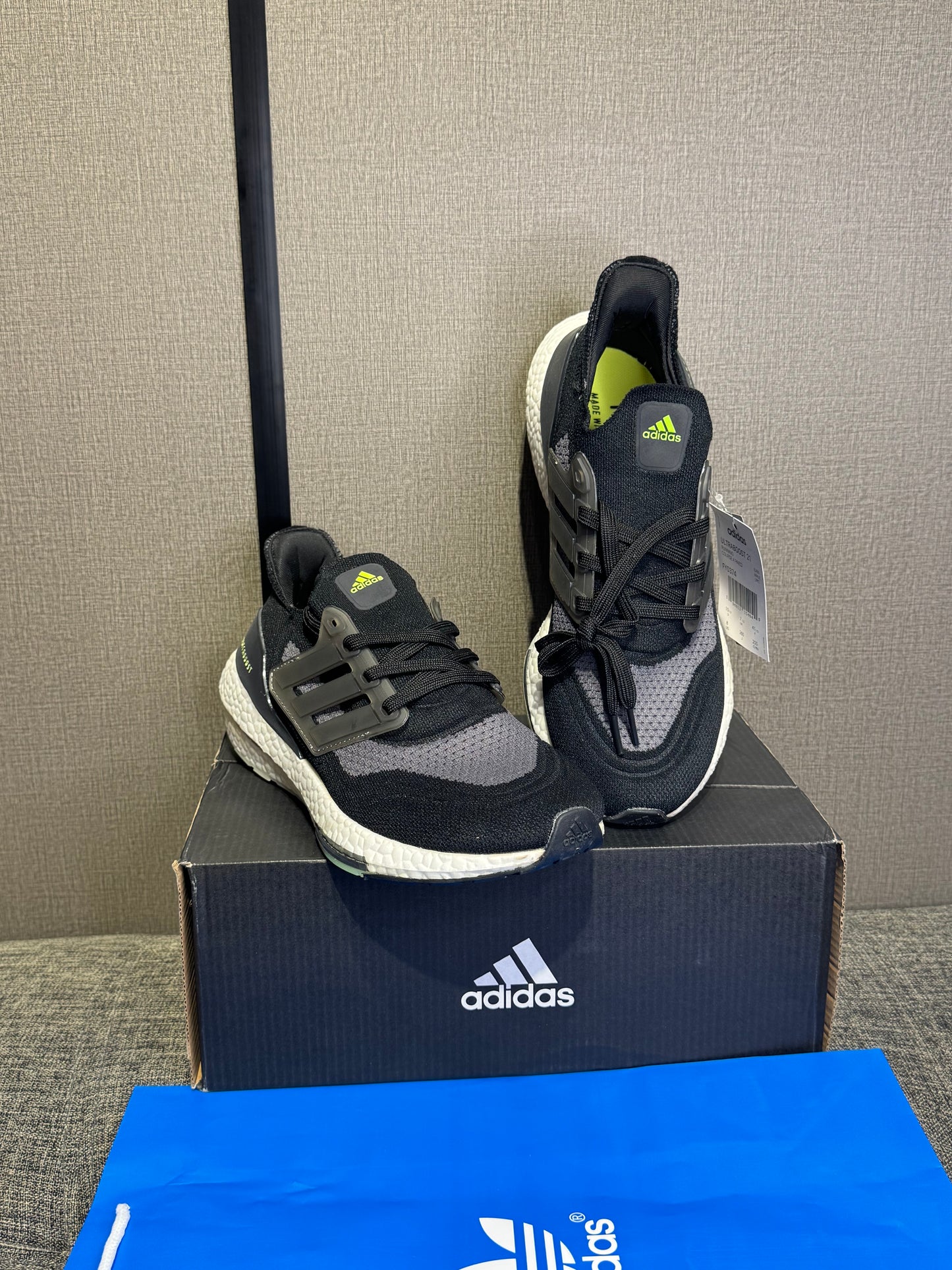 ADIDAS UltraBoost 21 “Black White Red”