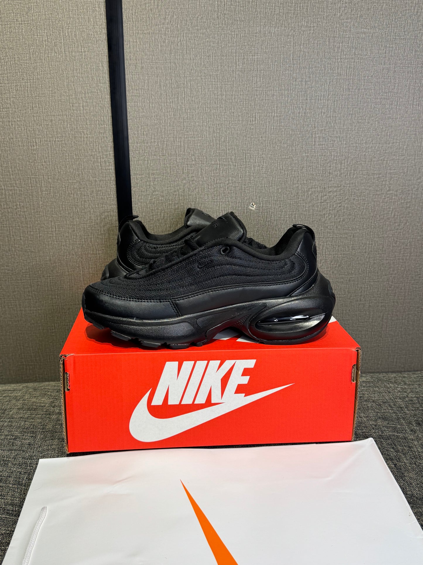 Nike Air Max Portal “Full Black”