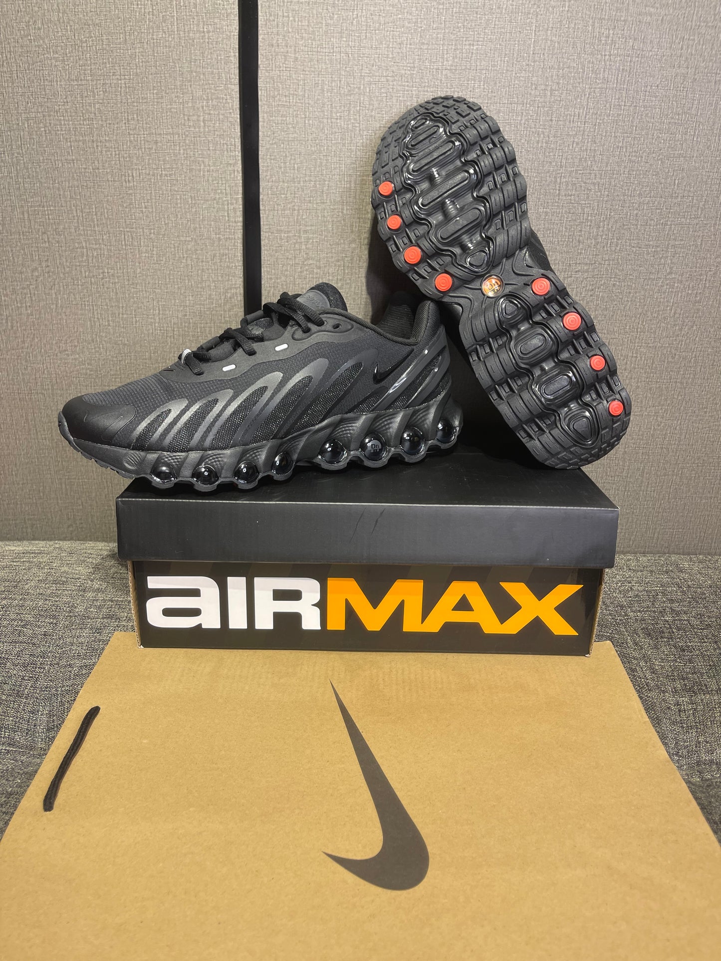 Nike Air Max DN8 “Black”