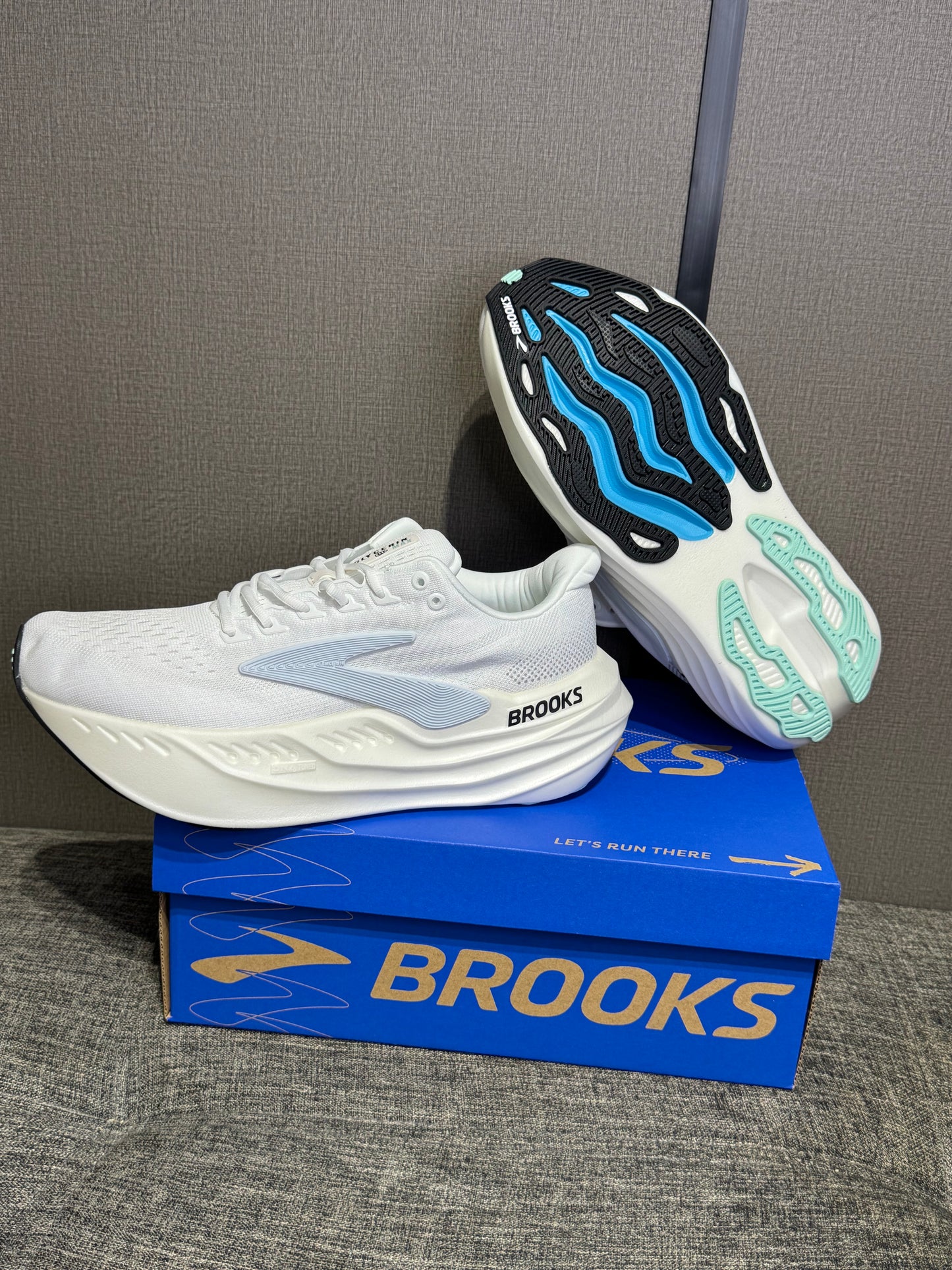 BROOKS Glycerin Max sneakers ‘White Sky Blue’