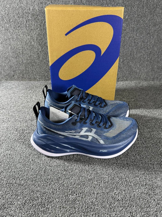 Asics Superblast 2