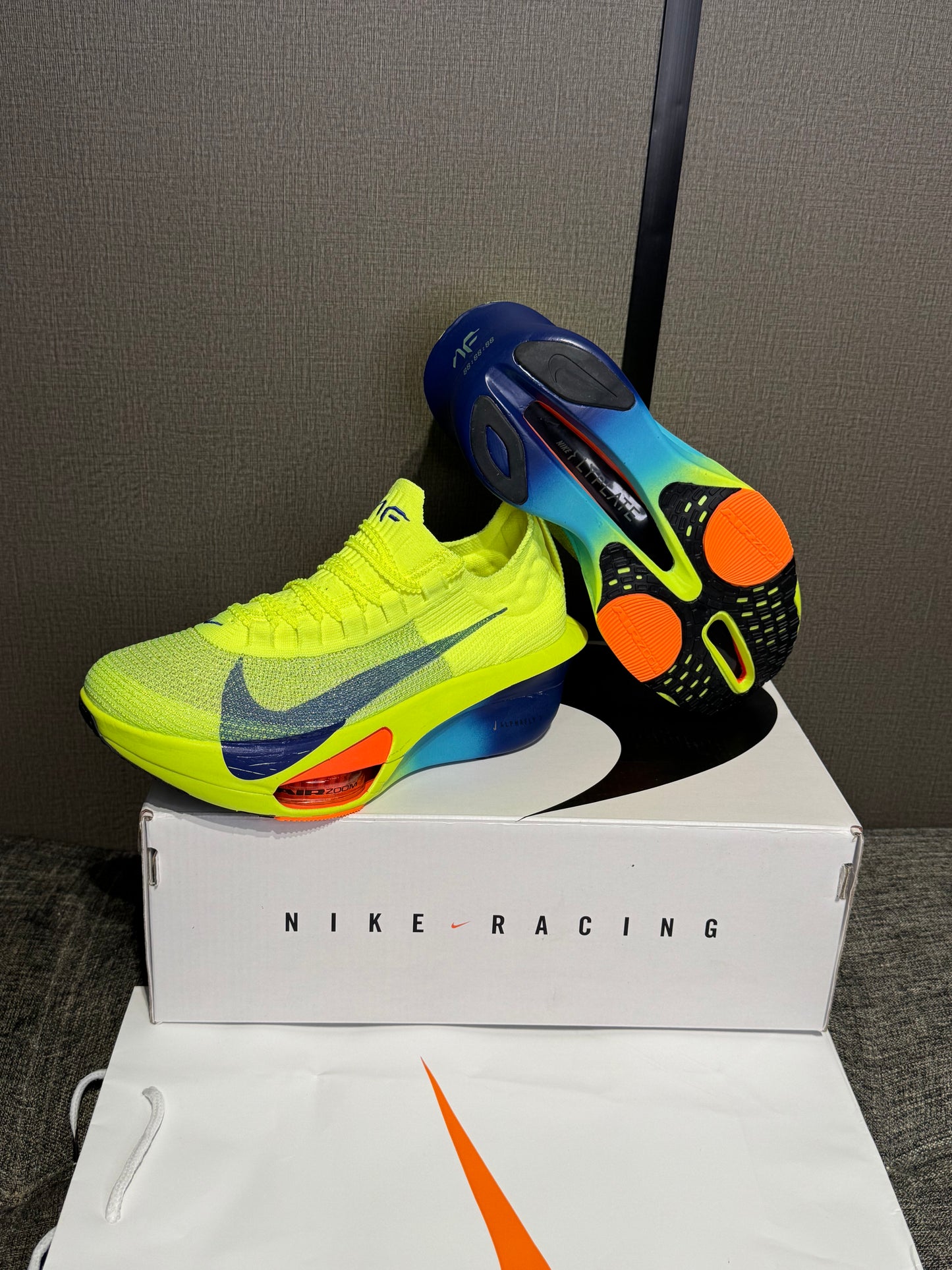 Nike Alphafly 3 Volt