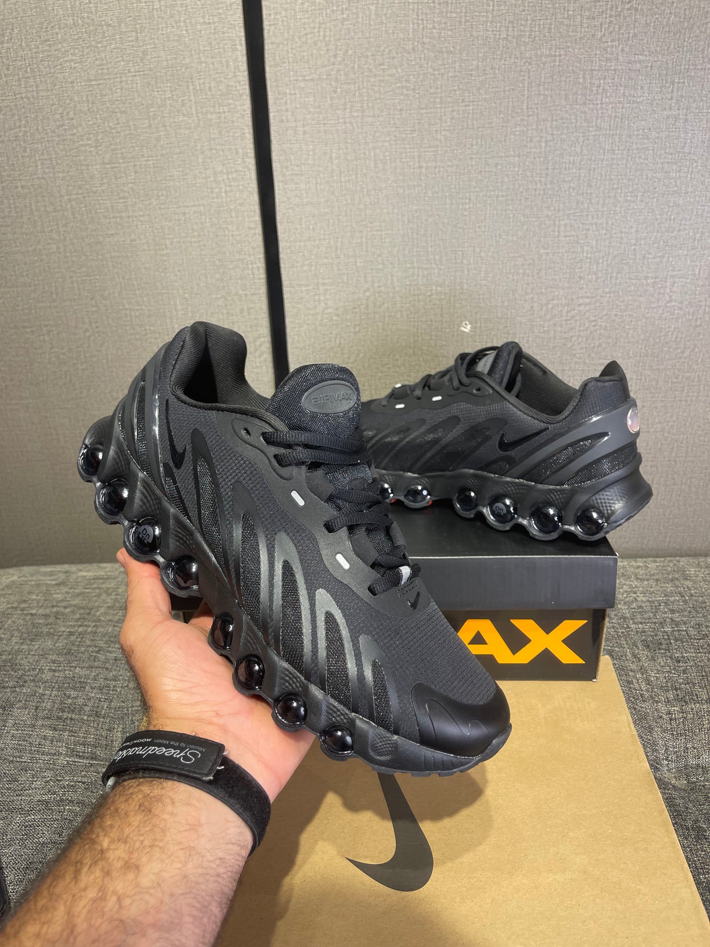 Nike Air Max DN8 “Black”