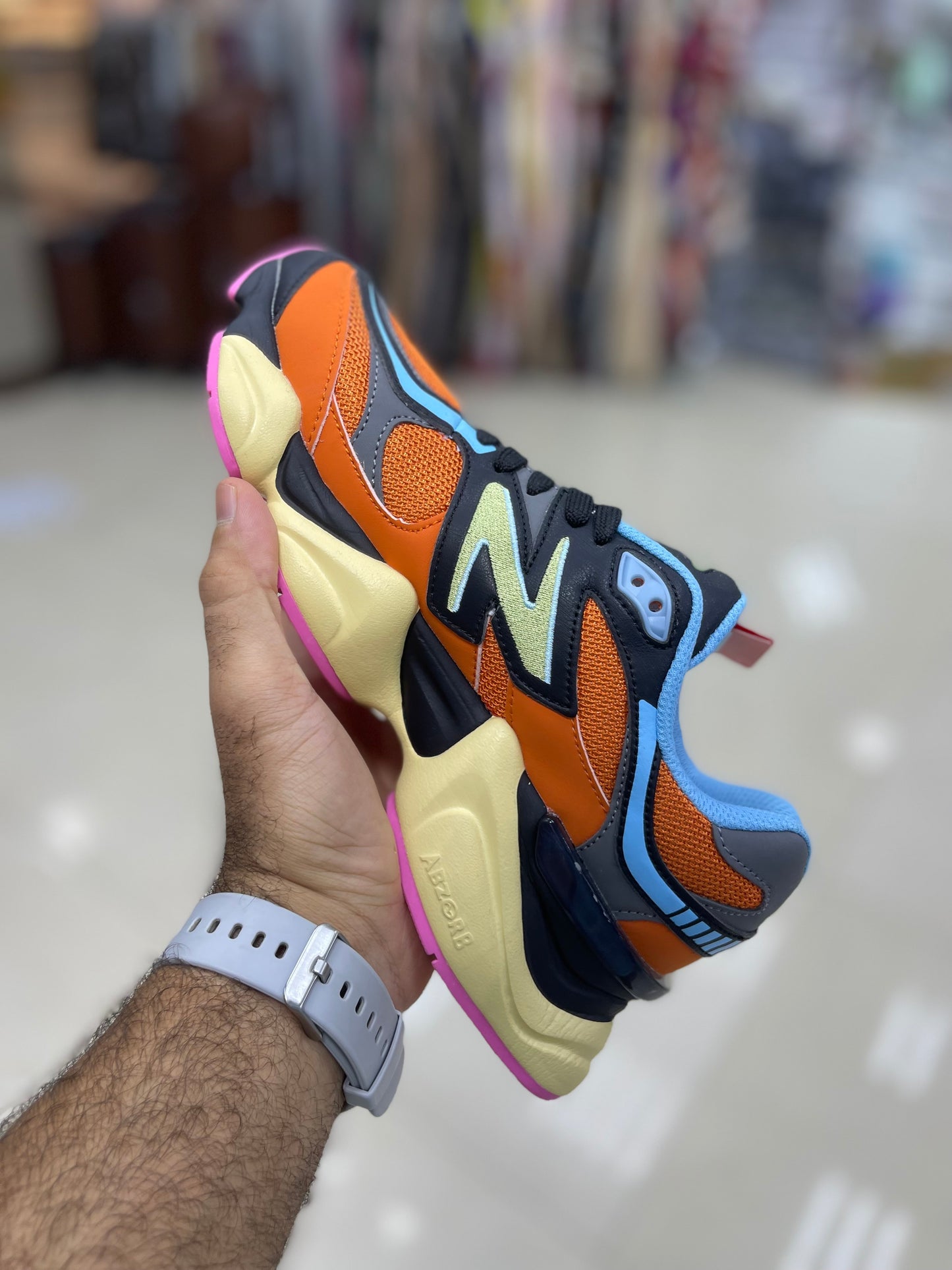 NEW BALANCE 9060
