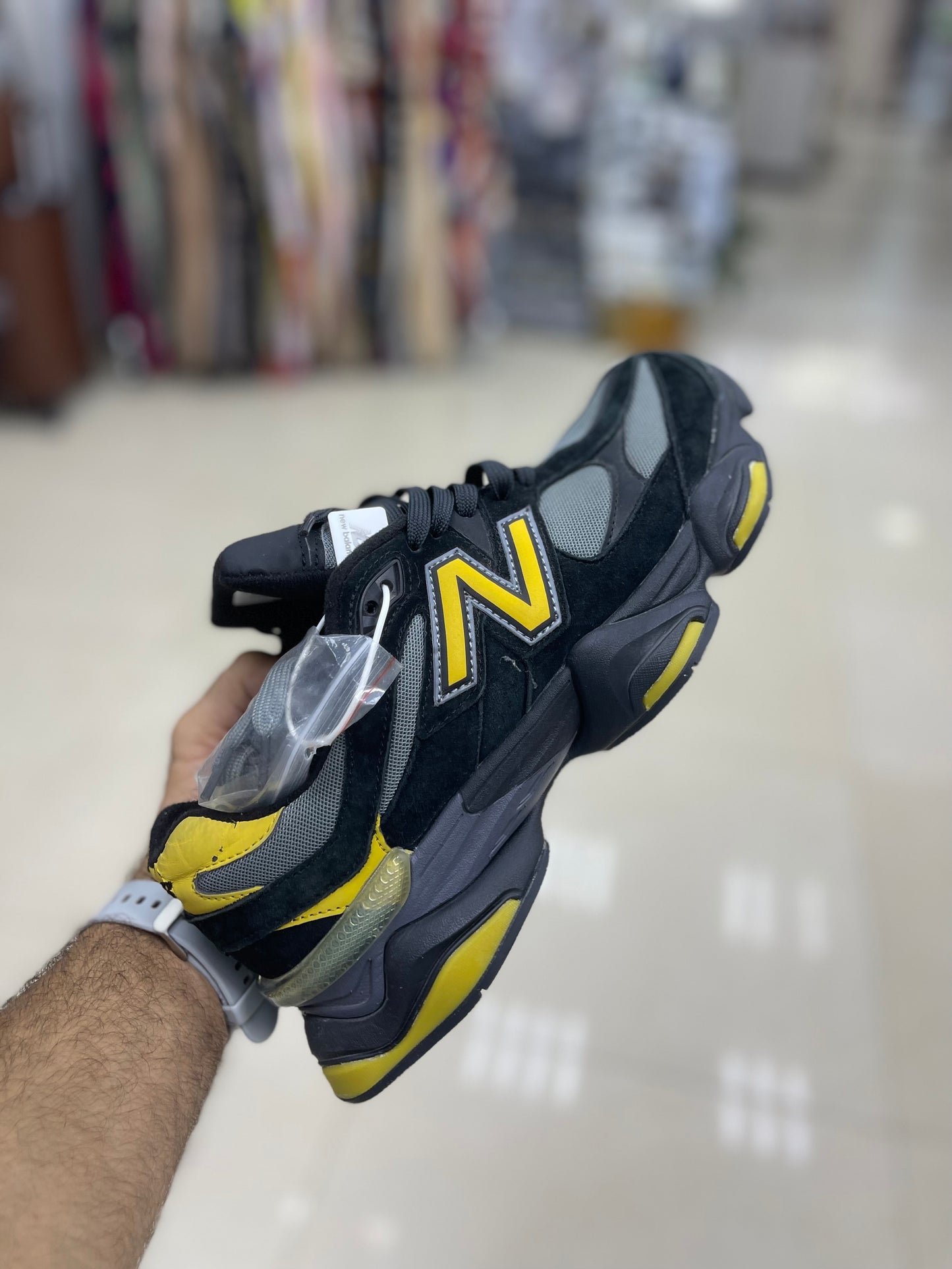 NEW BALANCE 9060
