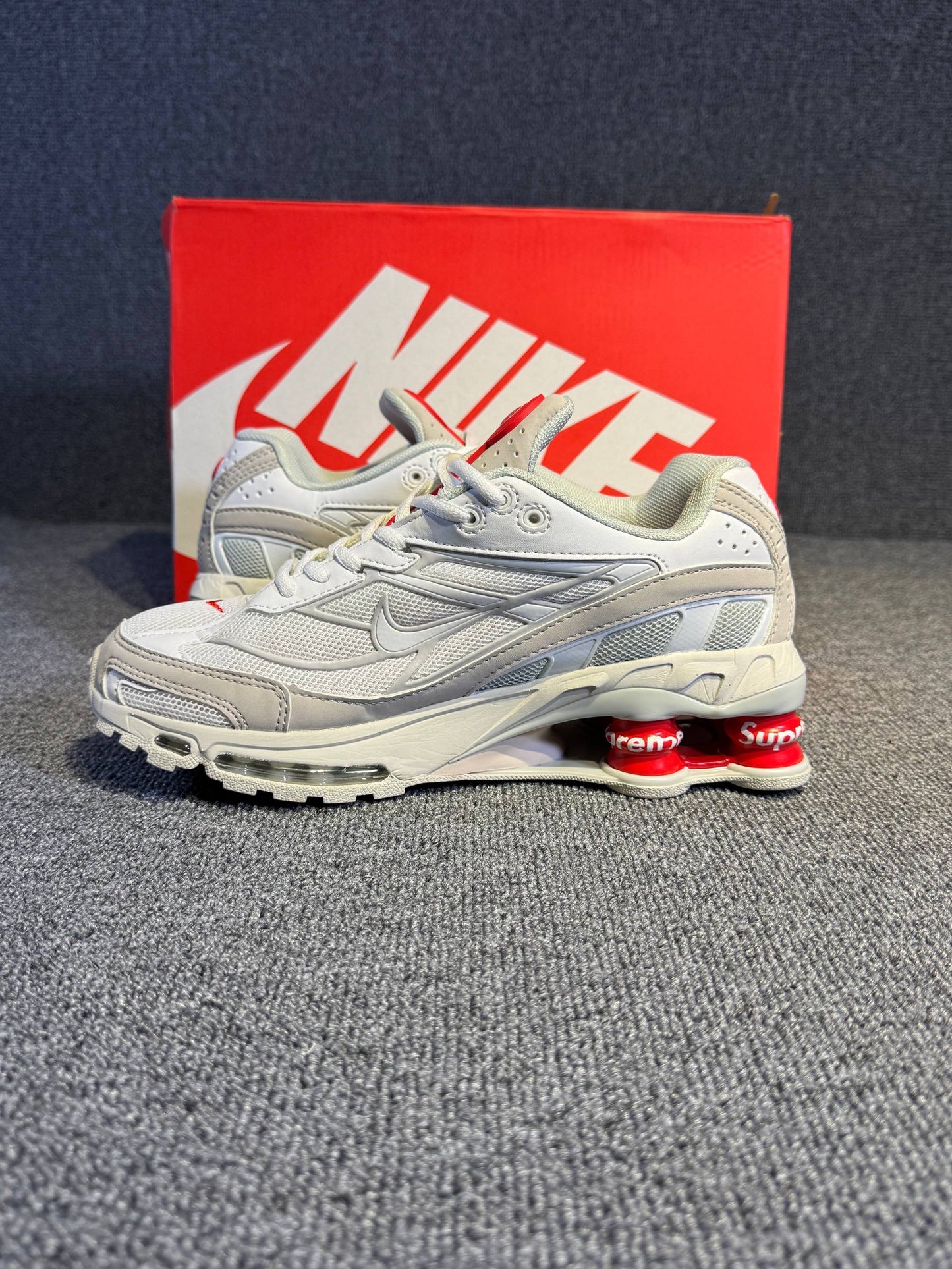 Nike Shox Ride 2 Supreme