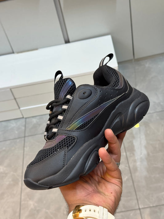 Dior B22