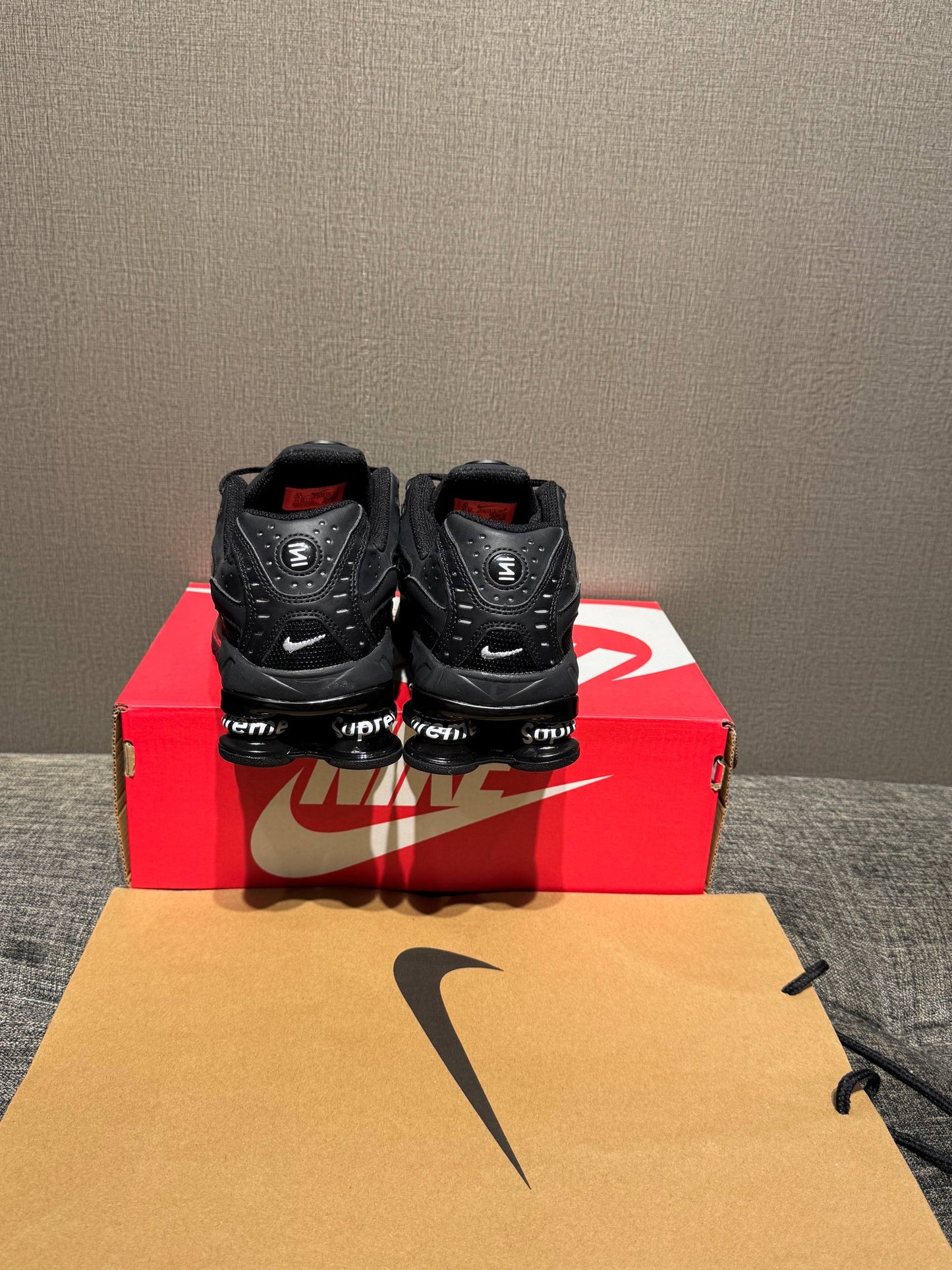 Nike Shox Ride 2 Supreme