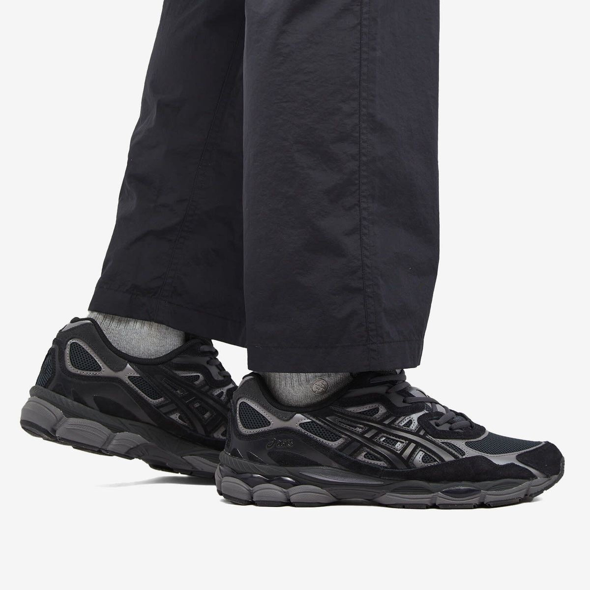 ASICS GEL NYC "Graphite Grey Black"