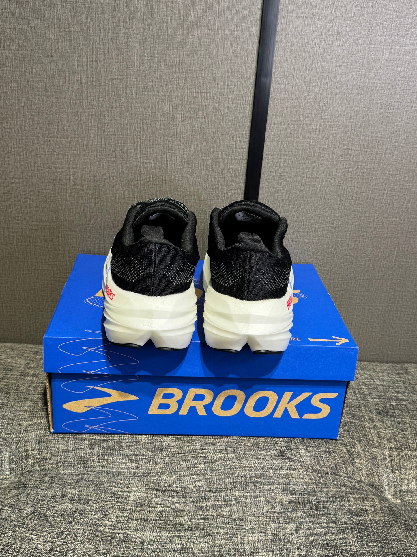 BROOKS Glycerin Max sneakers ‘Black sky blue’