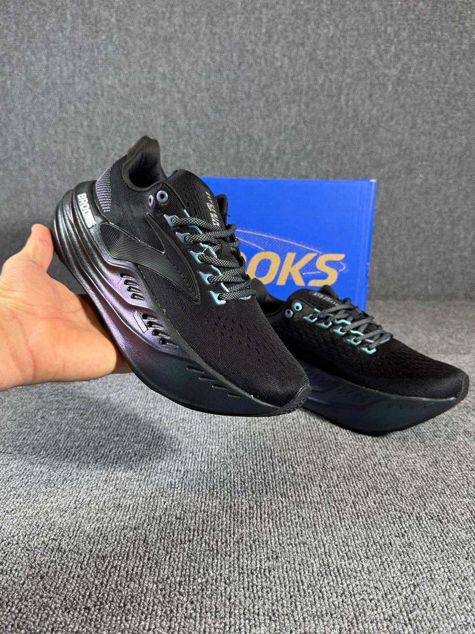 BROOKS Glycerin Max sneakers ‘Aurora Black