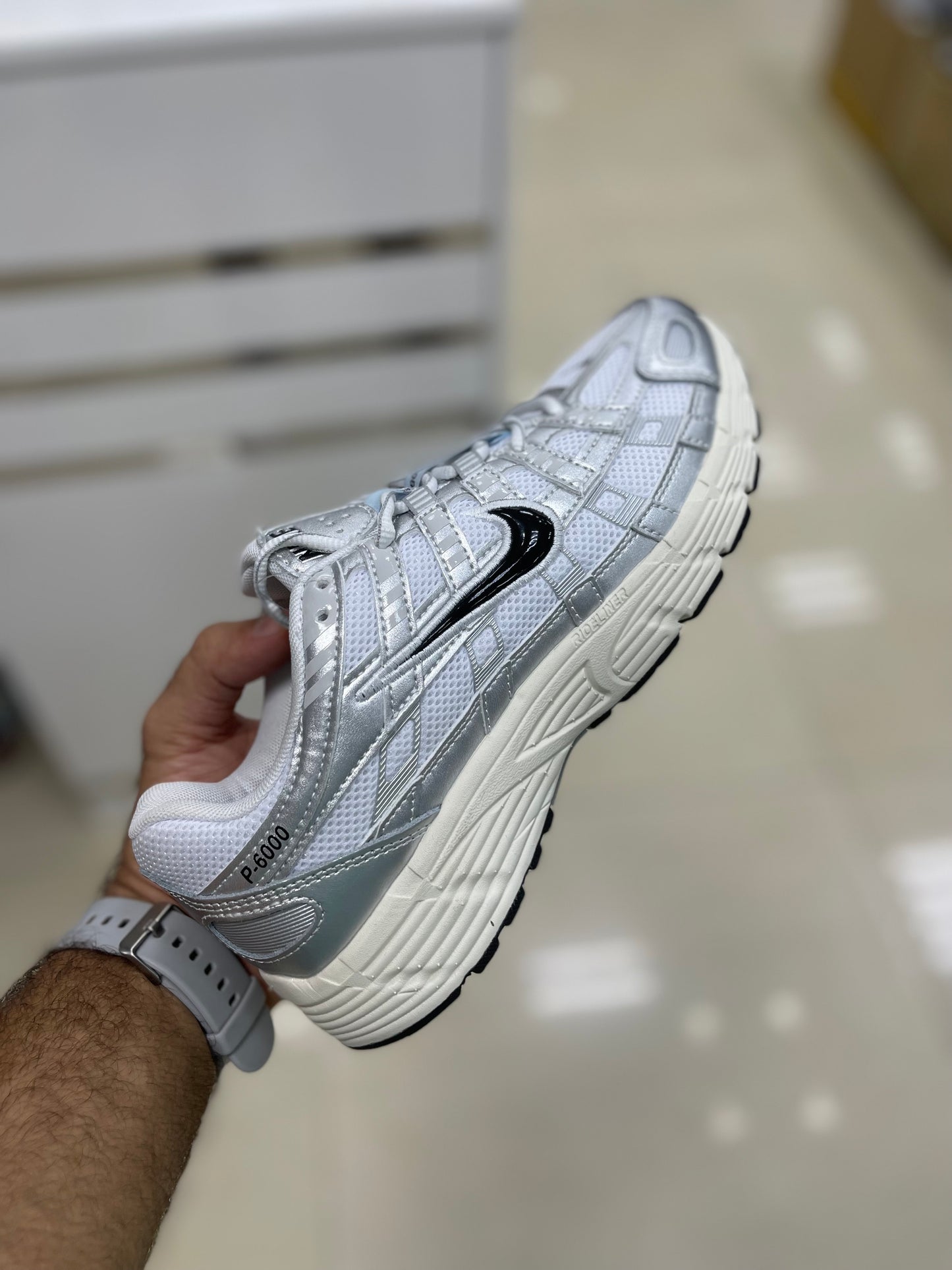 Nike P-6000