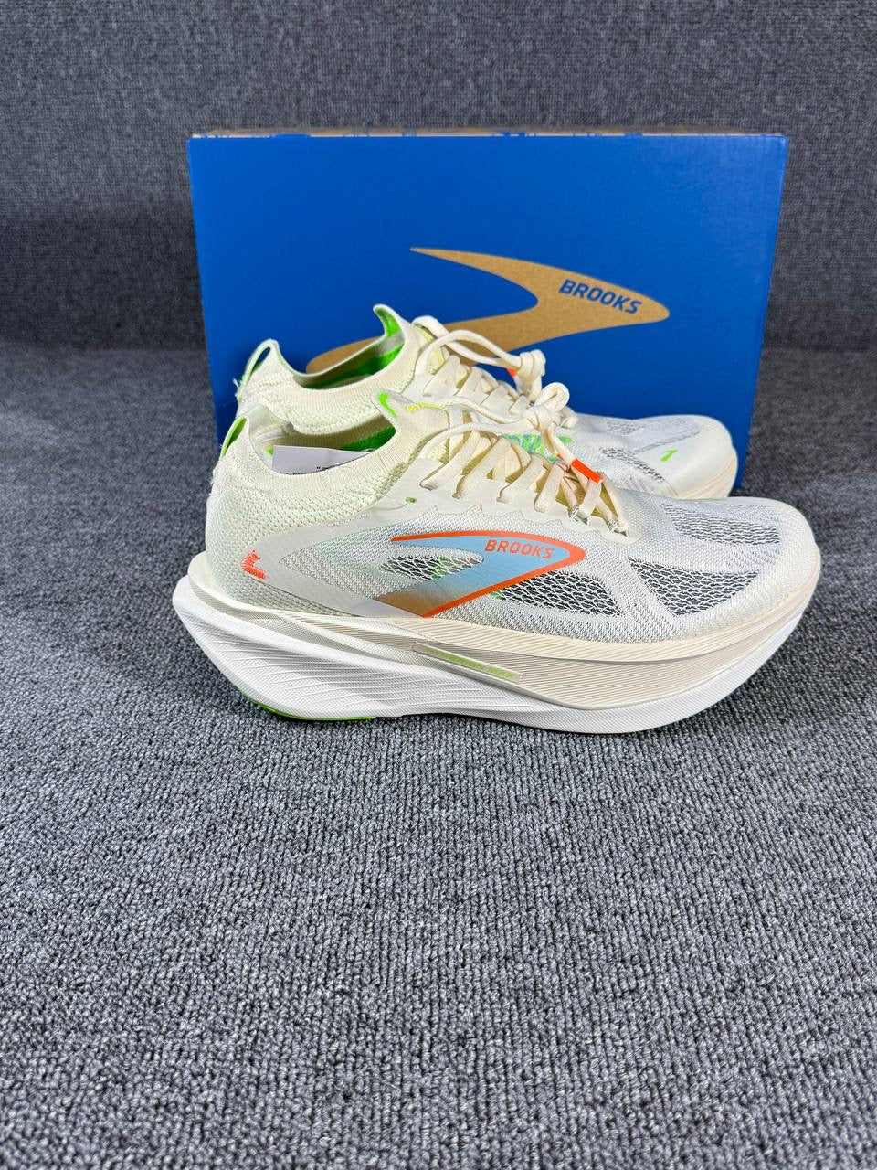 BROOKS Hyperion Max 3 sneakers