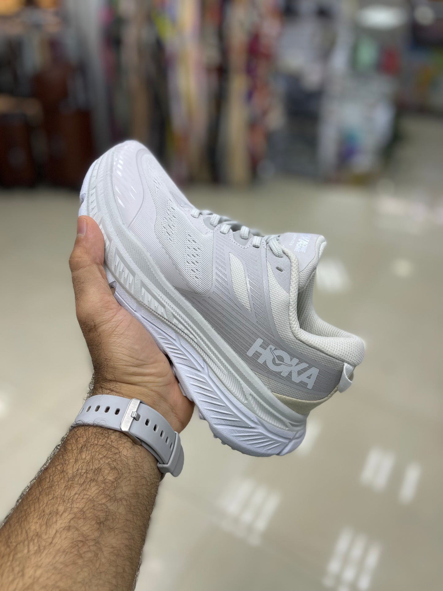 Hoka Stinson Art 6