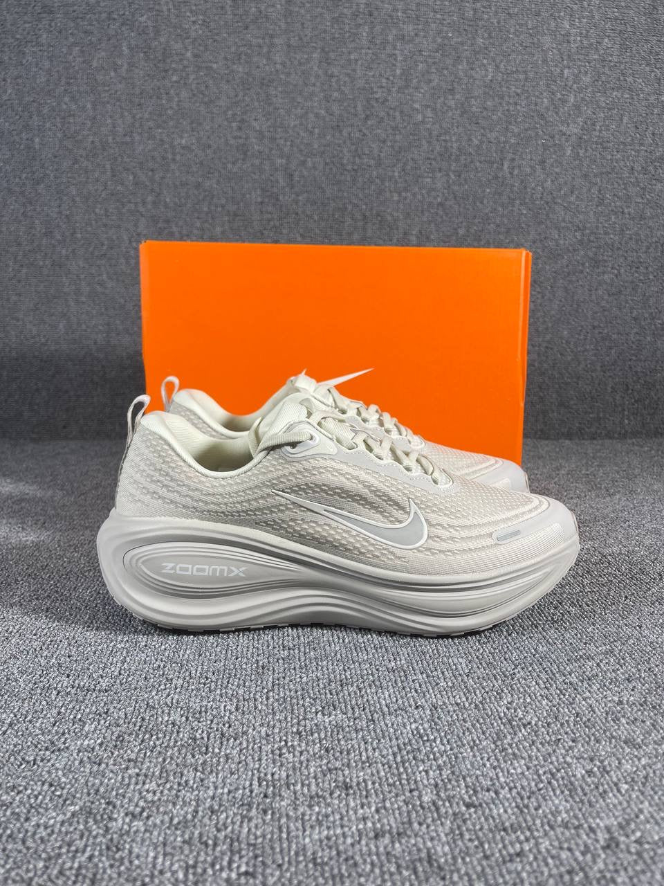 Nike Vomero Plus
