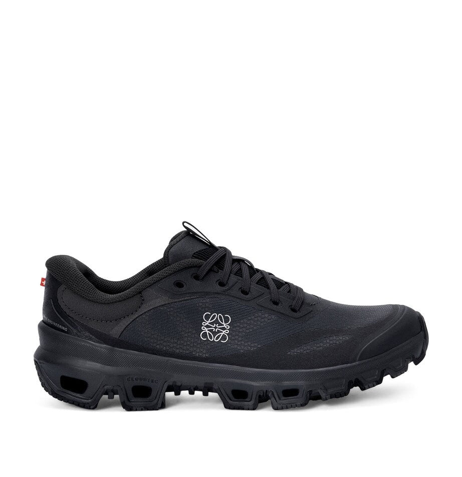 On Cloud X Loewe Black