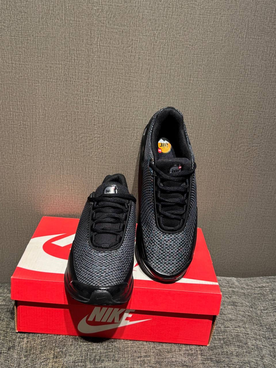 Nike Air Max Dn Black/Metallic Dark