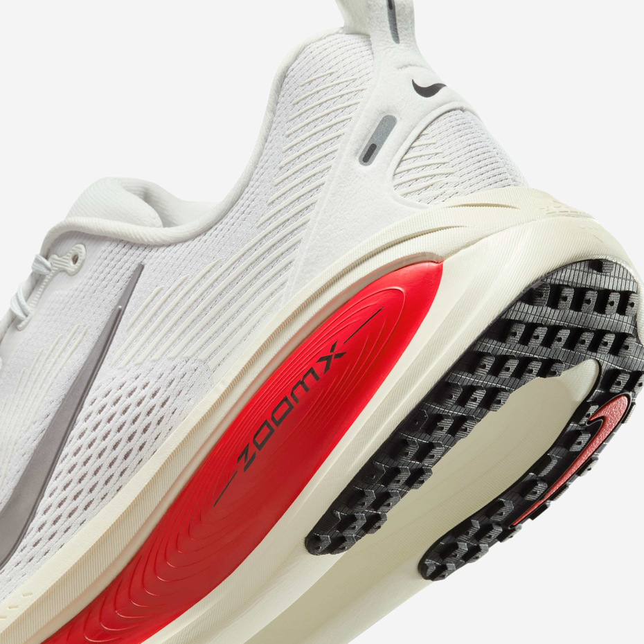 Nike Vomero 18