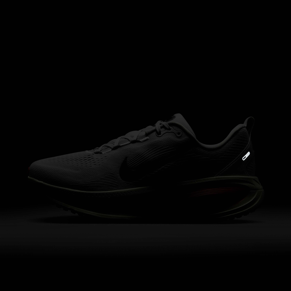Nike Vomero 18
