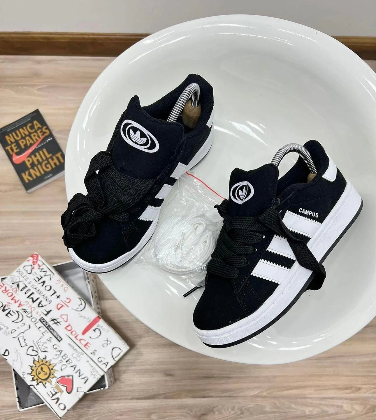 Adidas Campus 00s Balck / White